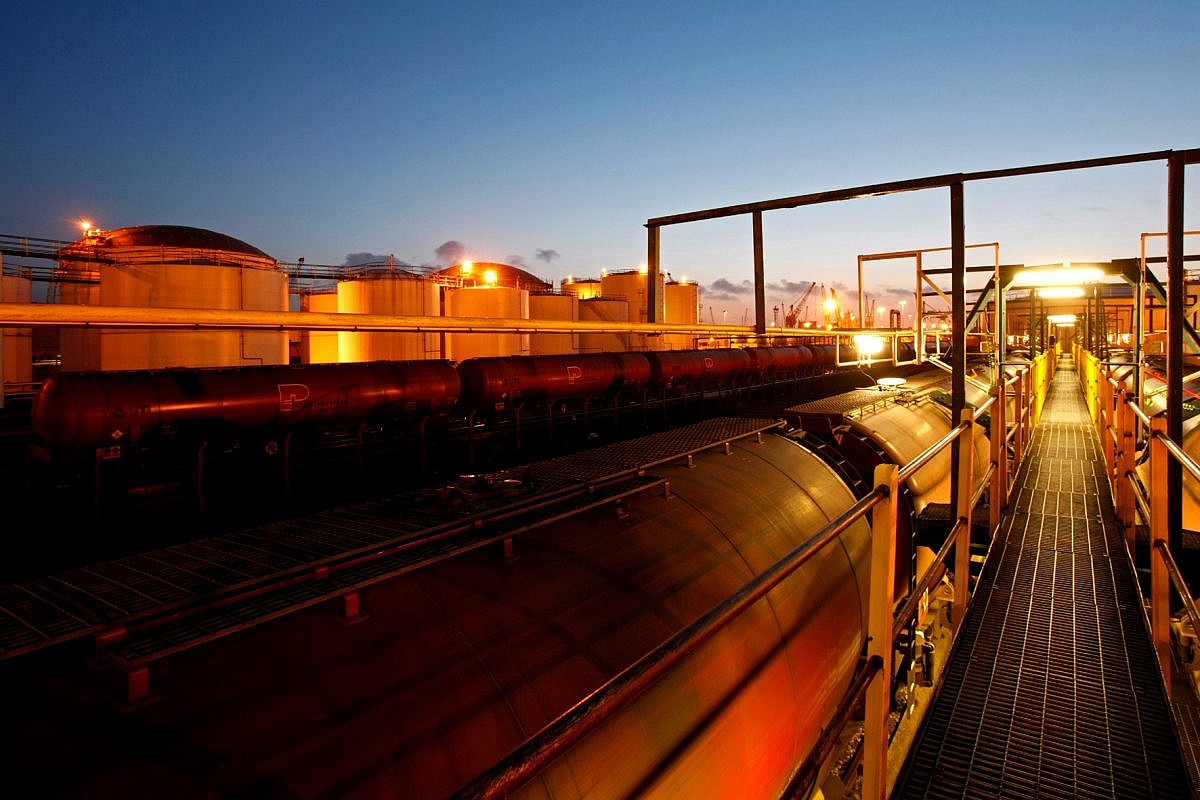 Simon partners Mabanaft in new rail-fed fuel supply line